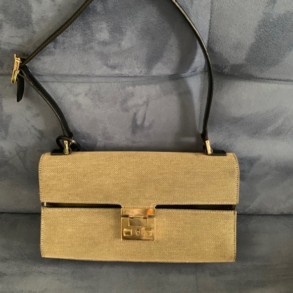 Gucci Handbag - Picture 2 of 14